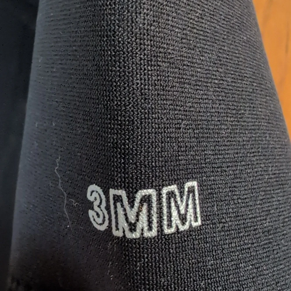 NWOT Aunua 3mm Shorty Wetsuit Size 14